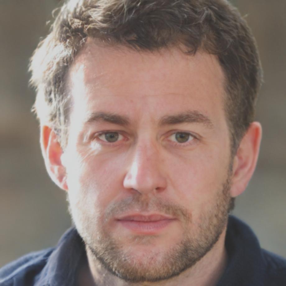 Portrait de Régis Mouton, expert en gestion de portefeuille